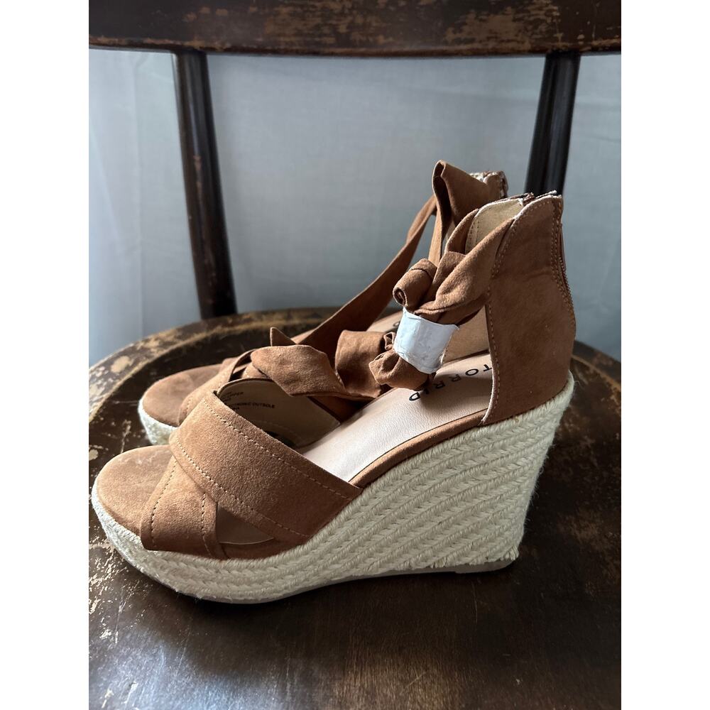 Torrid Brown Faux Suede Lace Up Espadrille Wedge Sandals Size 7WW NWT - Picture 3 of 6